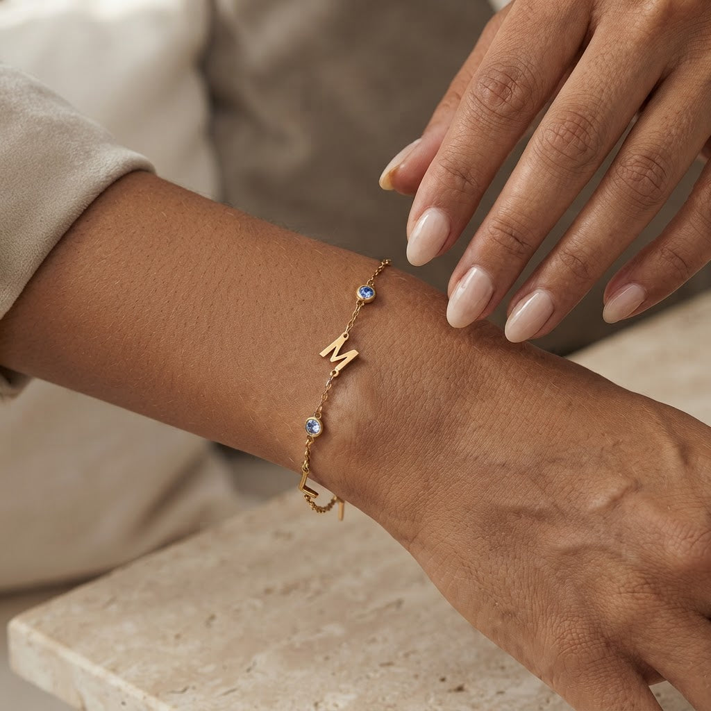 THE SIGNATURE BIRTHSTONE BRACELET
