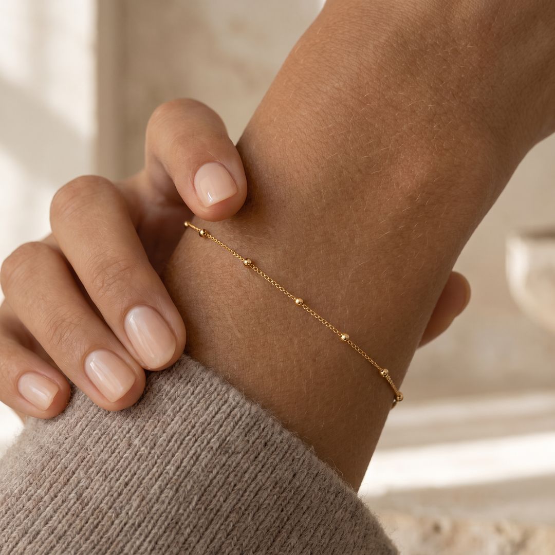 SIGNATURE KNOT BRACELET