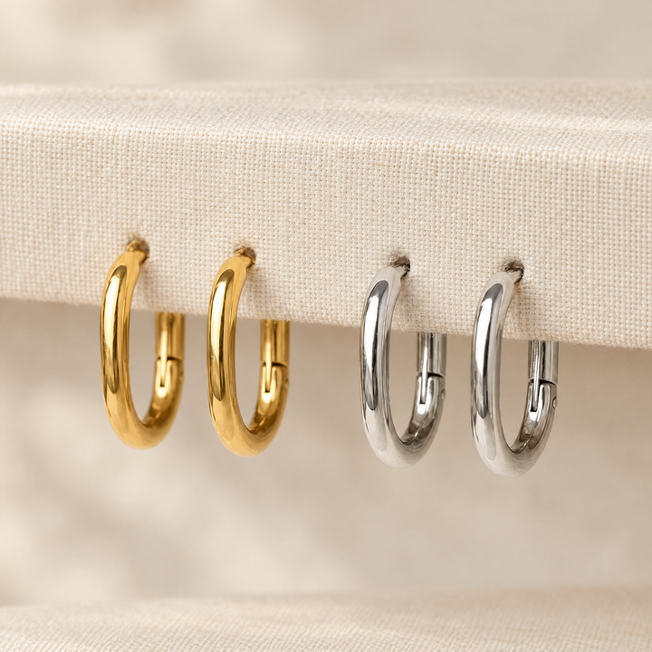ÉLAN OVAL HOOP EARRINGS