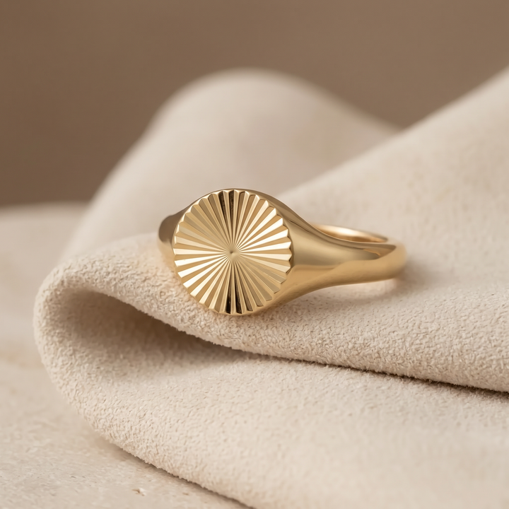 SUNBURST SIGNET RING