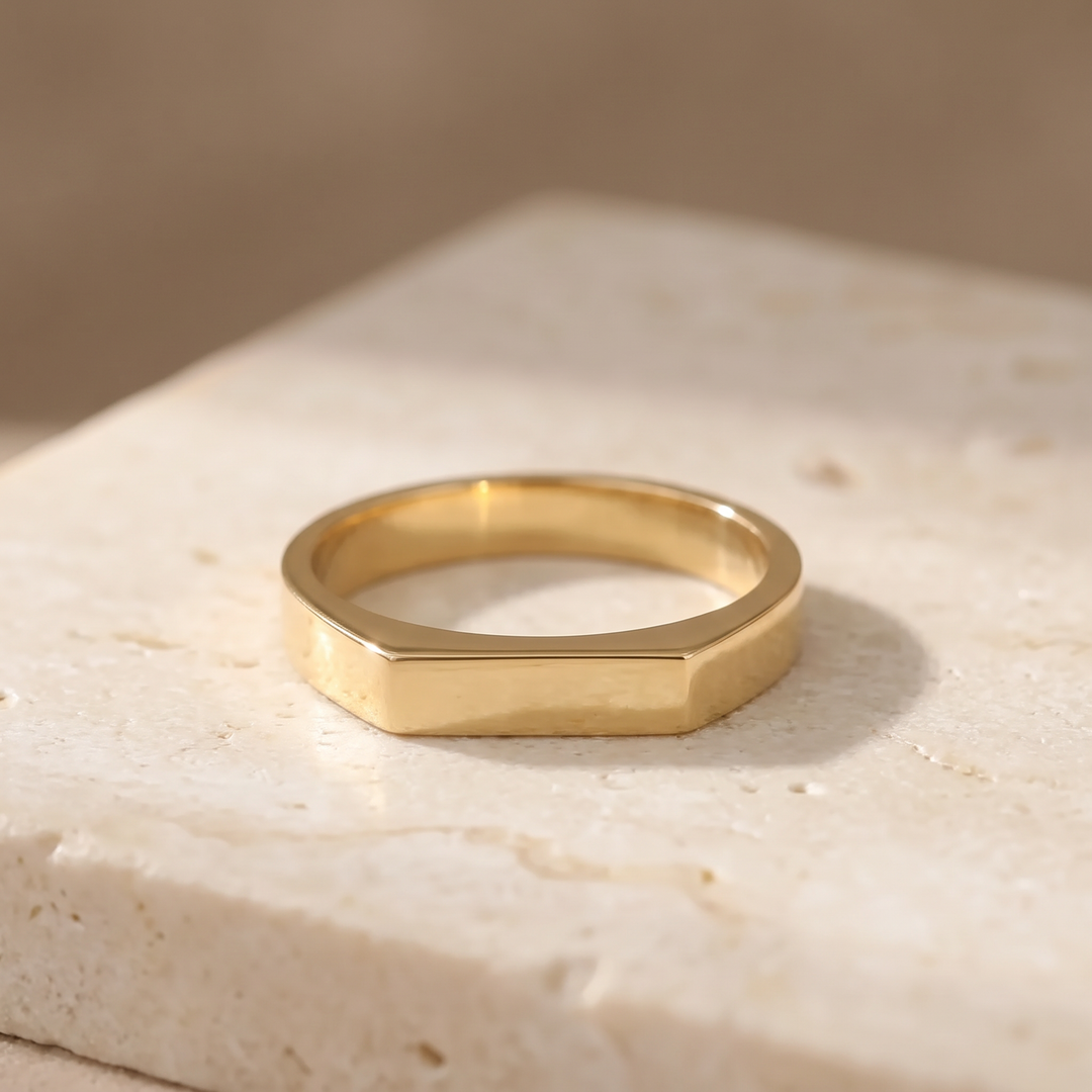 FACETED EDGE RING