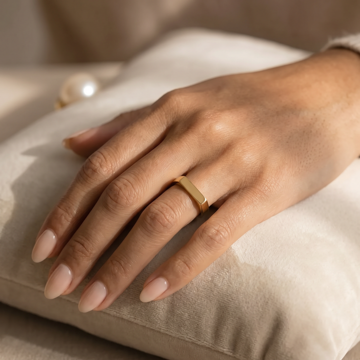 FACETED EDGE RING