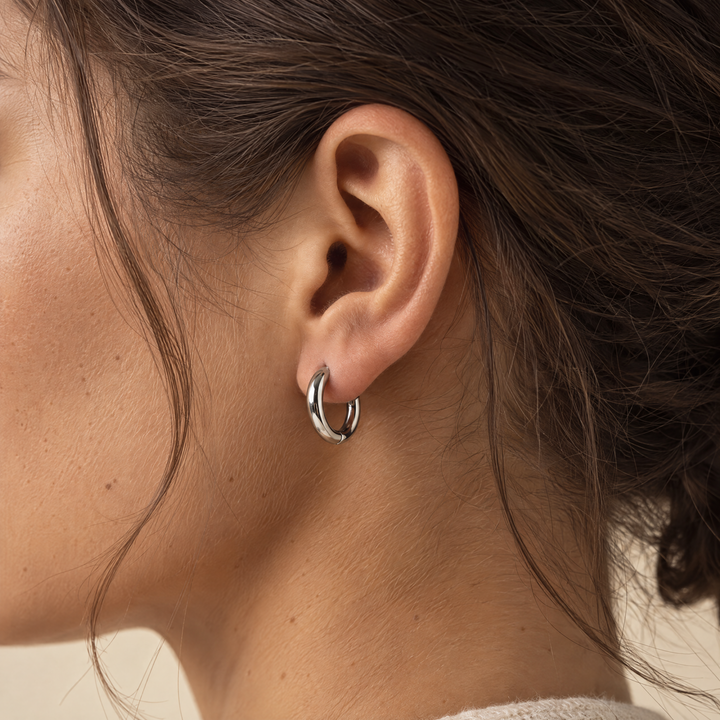 AURELIA MINI HOOP EARRINGS