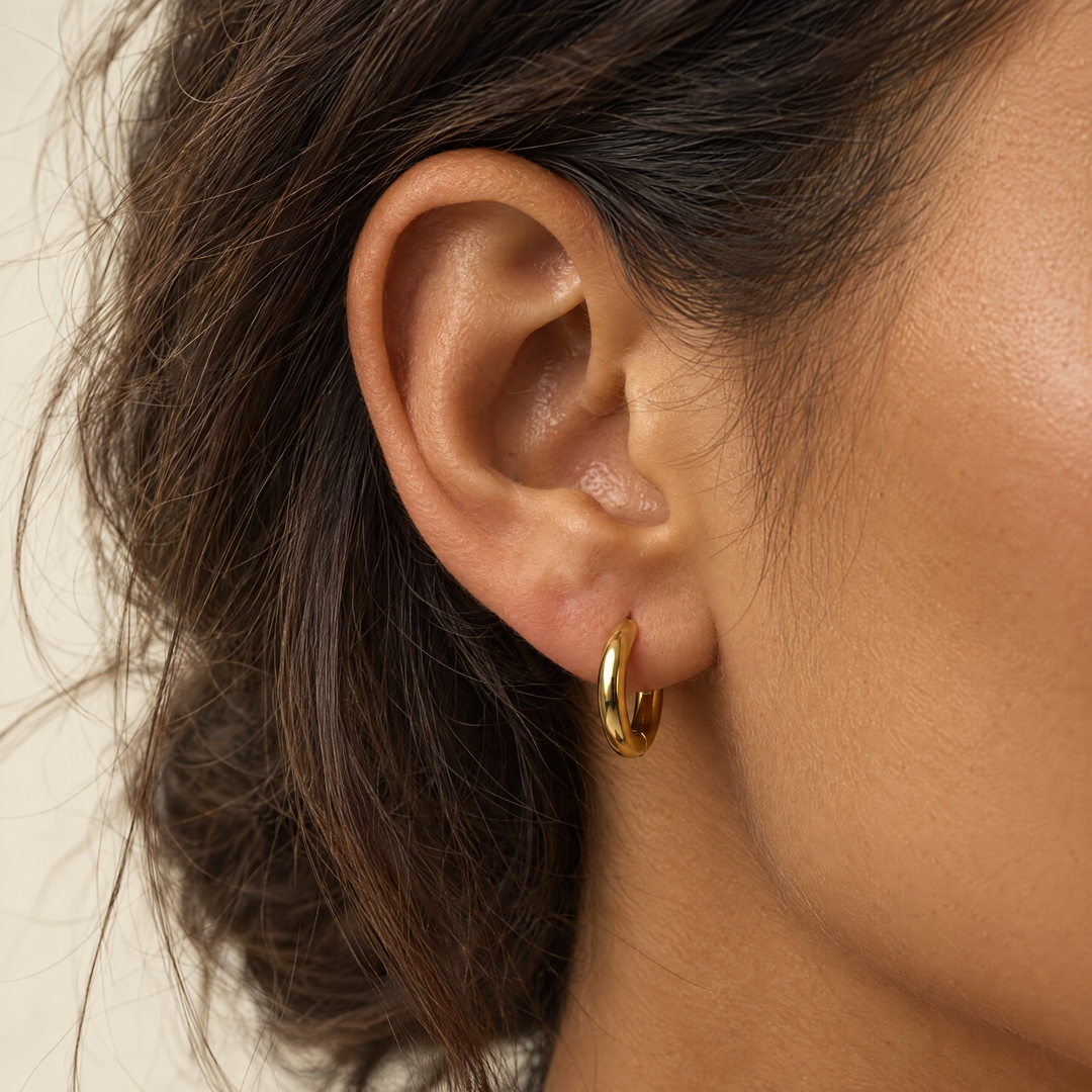 AURELIA MINI HOOP EARRINGS
