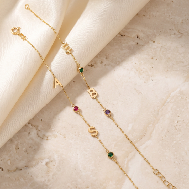 THE SIGNATURE BIRTHSTONE BRACELET